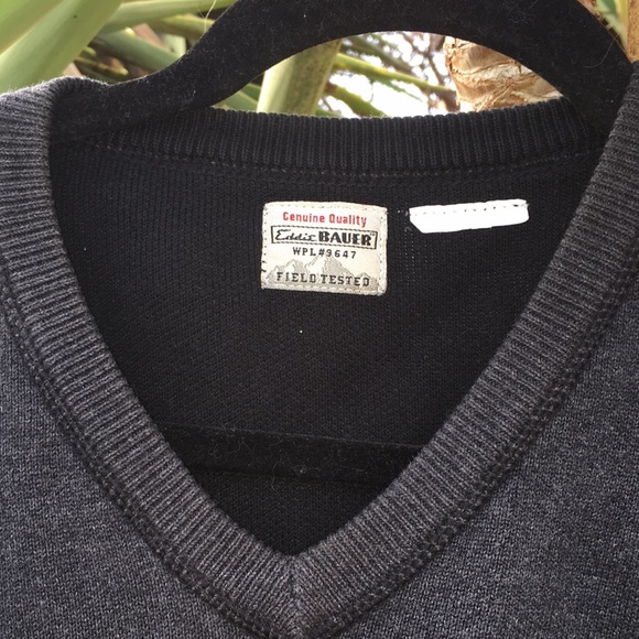 Eddie Bauer sweatshirt. Field Tested - Picture 3 of 5